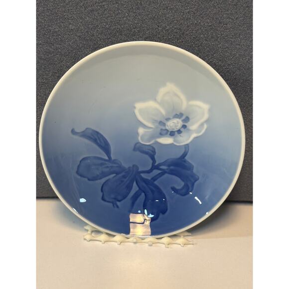 Bing & Grondahl Other - VTG Bing & Grondahl B&G Christmas Rose 4 1/4" Trinket Dish Jewelry Tray Ashtray